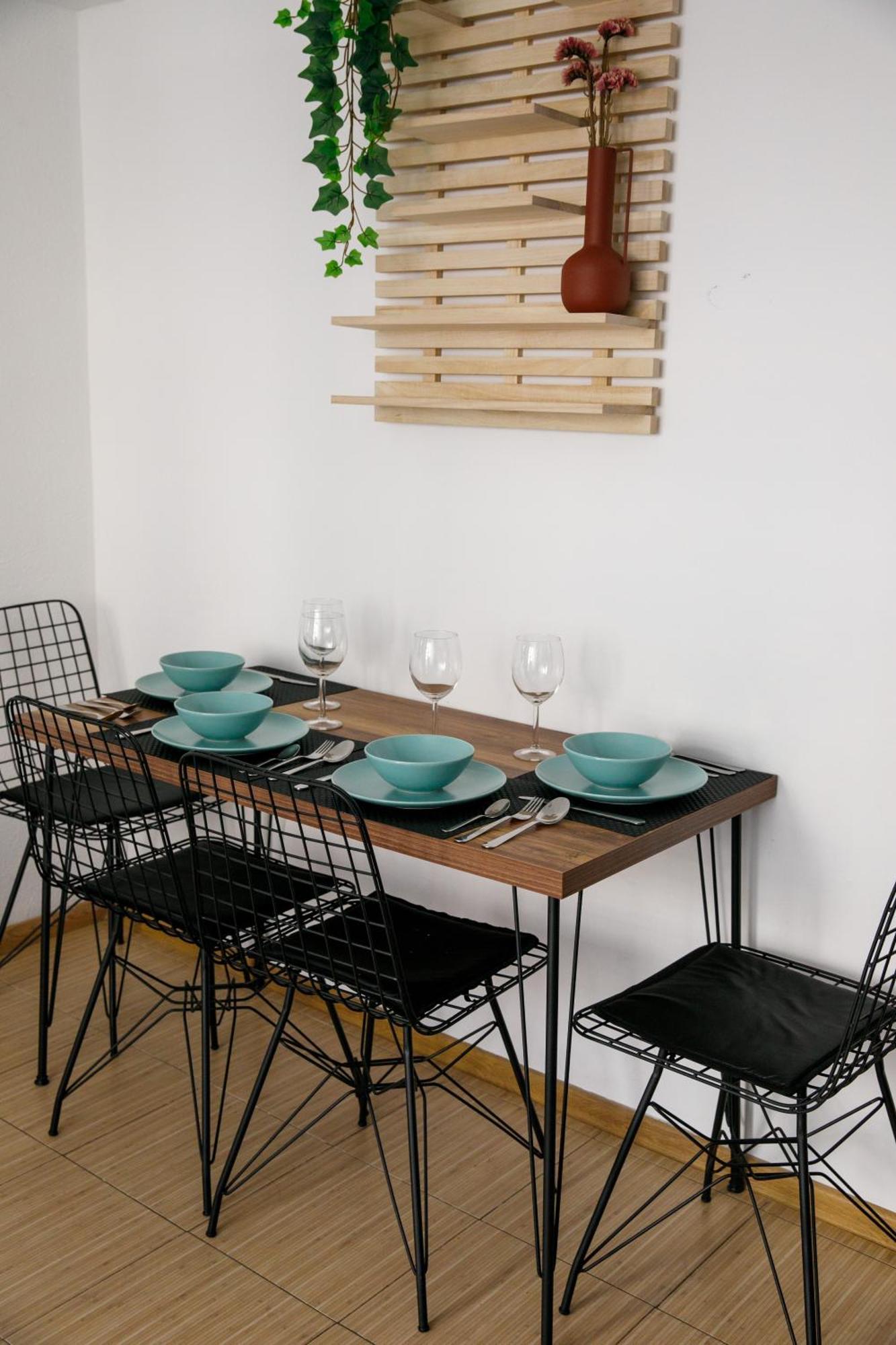 Color Apartments Corneliu Coposu No3 بوخارست المظهر الخارجي الصورة