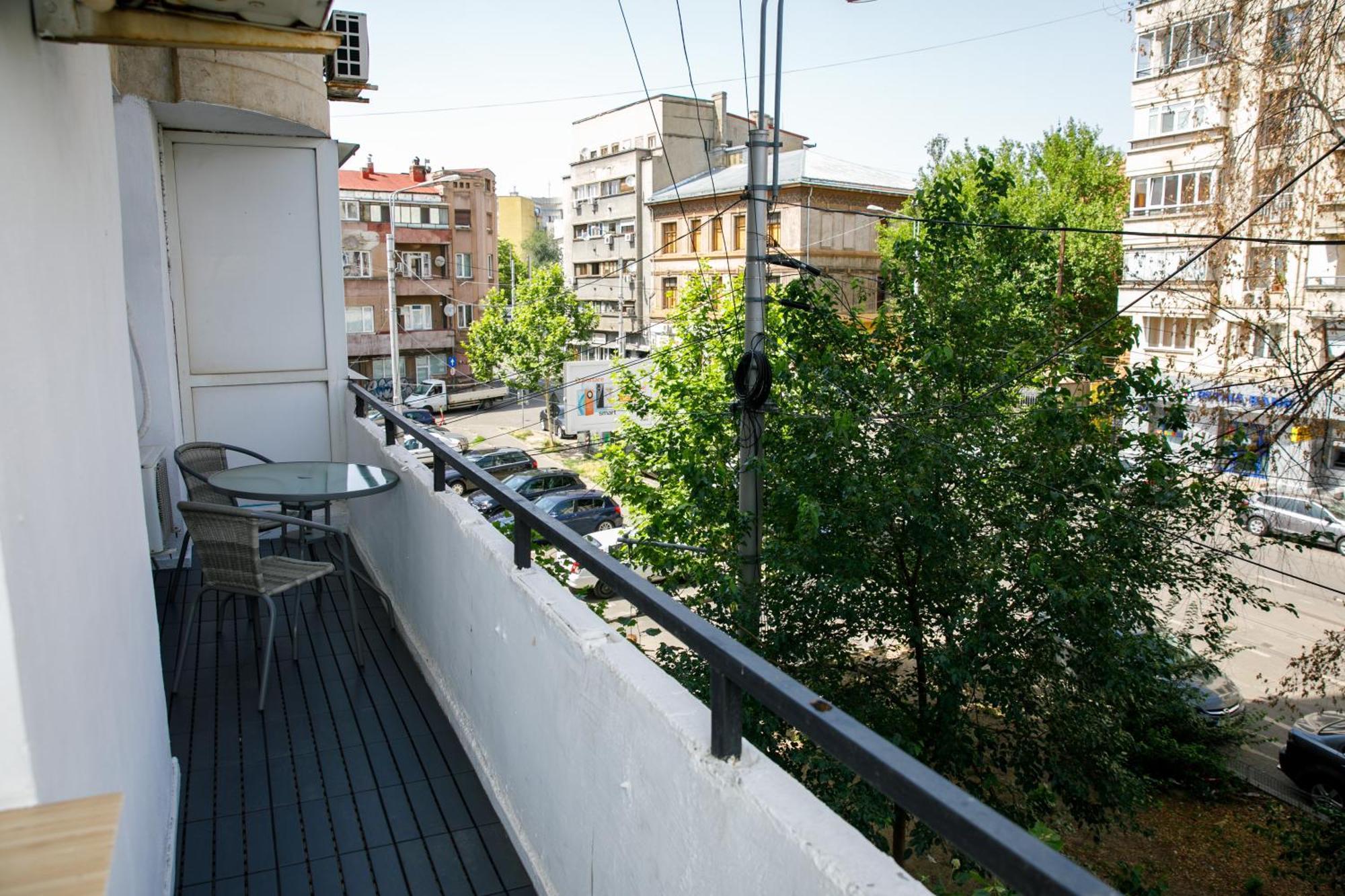 Color Apartments Corneliu Coposu No3 بوخارست المظهر الخارجي الصورة
