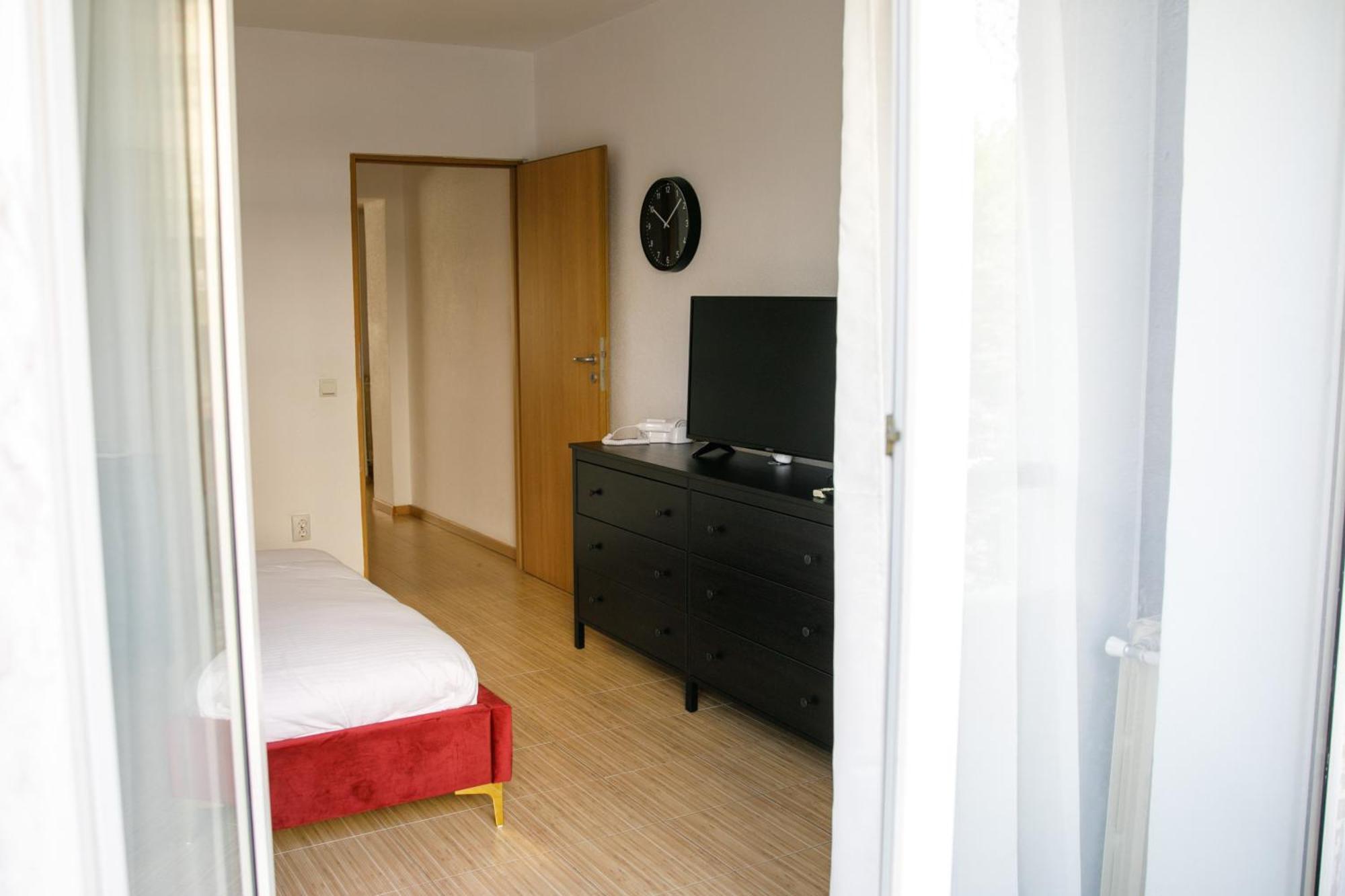 Color Apartments Corneliu Coposu No3 بوخارست المظهر الخارجي الصورة