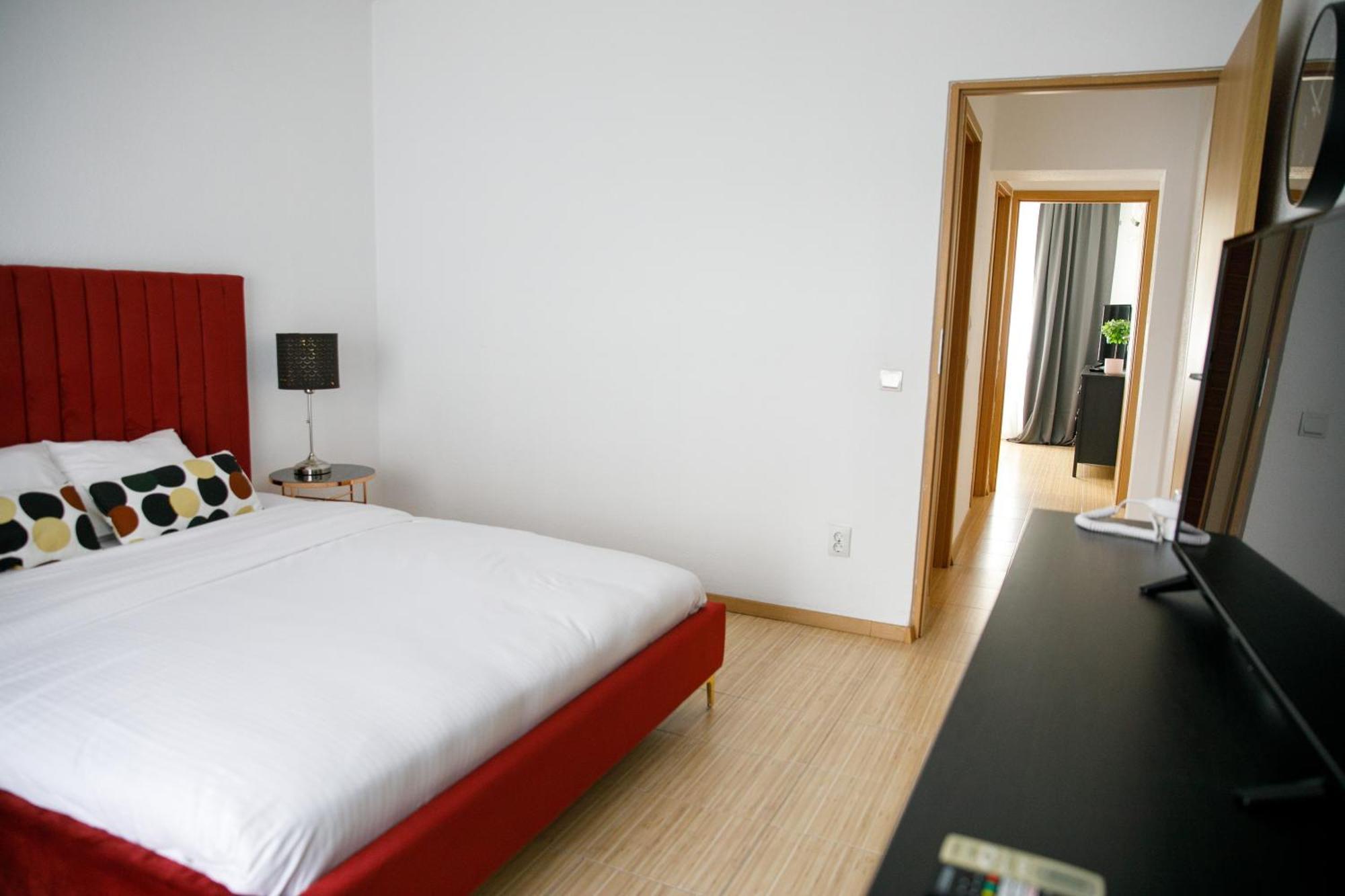 Color Apartments Corneliu Coposu No3 بوخارست المظهر الخارجي الصورة