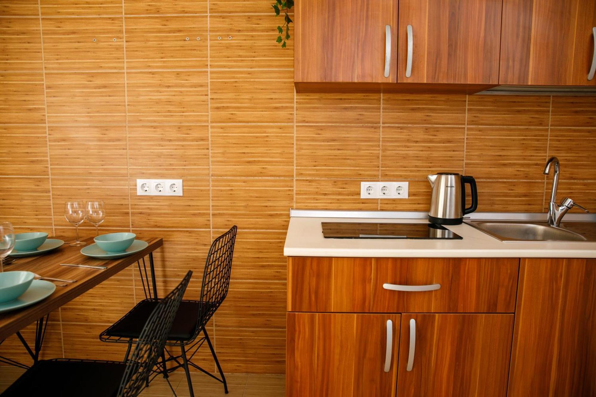 Color Apartments Corneliu Coposu No3 بوخارست المظهر الخارجي الصورة